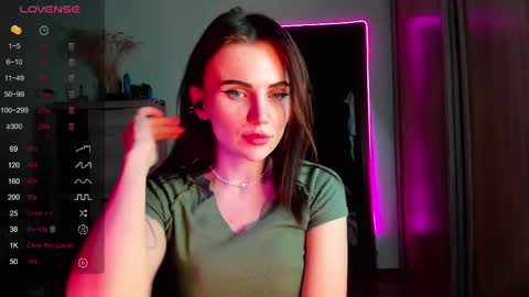 Nicky Weekends online show from February 25, 2025, 11:00 pm