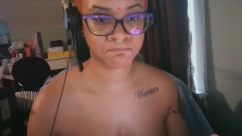 nickythehawtie online show from March 10, 2026, 1:38 pm