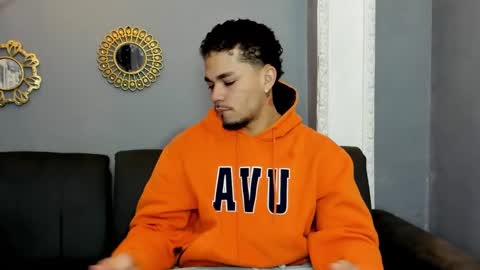 nico_blaze7 online show from January 7, 2026, 1:02 pm