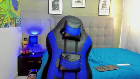 nico_blaze7 online show from February 22, 2026, 12:26 pm