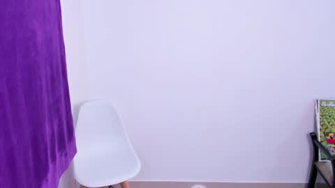 Nico online show from December 28, 2024, 2:33 am