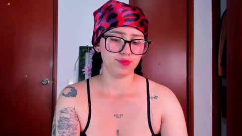 Nico online show from February 6, 2026, 2:05 am