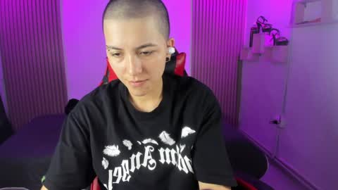 NICO online show from April 15, 2026, 11:27 pm