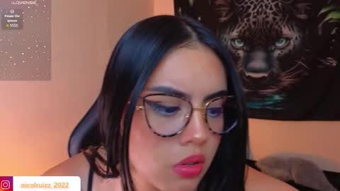 Nicol online show from November 9, 2025, 8:18 pm