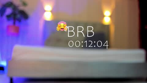 Your baby Nicol  online show from December 28, 2024, 1:06 pm