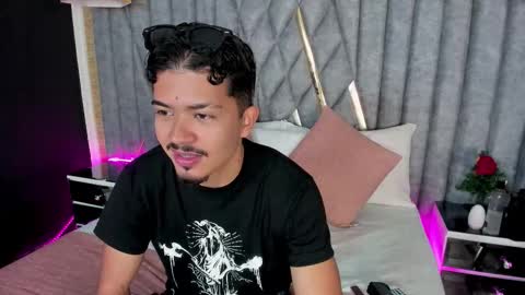 Nicolai online show from February 2, 2026, 12:04 pm