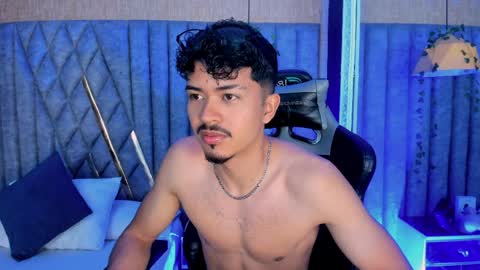 Nicolai online show from April 9, 2026, 11:48 am