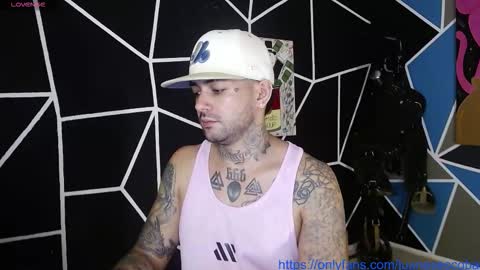 nicolas online show from October 22, 2025, 2:34 am