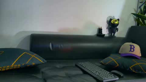 Snapshot of nicolas_veiny chatting on November 6, 2025, 3:18 am Nicolas online show from November 6, 2025, 3:18 am