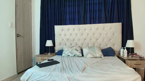 Snapshot of nicole_adam_ms chatting on December 28, 2024, 4:20 pm Nicole Adam online show from December 28, 2024, 4:20 pm