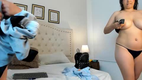 Snapshot of nicole_adam_ms chatting on March 11, 2025, 7:03 pm Nicole Adam online show from March 11, 2025, 7:03 pm