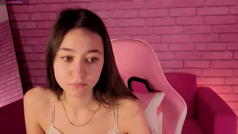 Snapshot of nicole_brownie chatting on February 5, 2026, 2:38 am Nicole online show from February 5, 2026, 2:38 am