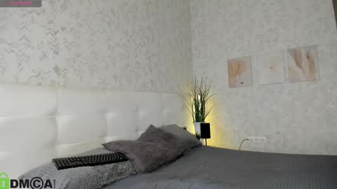 GMT7TueWedThSu 0300am-0900am. Sa 1000am-0400pm online show from October 2, 2025, 8:05 pm