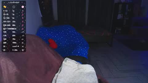 Kitty Nikki online show from April 18, 2026, 7:07 pm