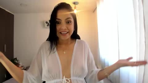 Nicole online show from January 7, 2026, 1:57 pm