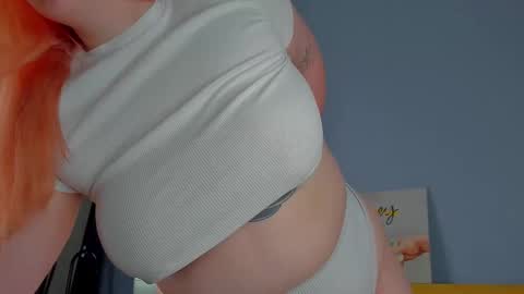 Nicole online show from September 19, 2025, 8:16 am