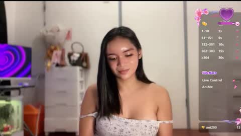 Snapshot of nicolecellini chatting on October 4, 2025, 12:58 pm NICOLE online show from October 4, 2025, 12:58 pm