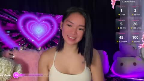 NICOLE online show from May 26, 2026, 3:57 am