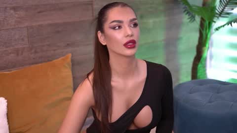 Snapshot of nicoledevin chatting on September 25, 2025, 7:34 am Nicole online show from September 25, 2025, 7:34 am