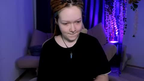 Nicole online show from March 6, 2025, 5:35 am