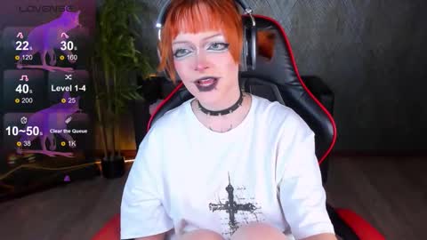 Nicole online show from October 2, 2025, 8:38 pm