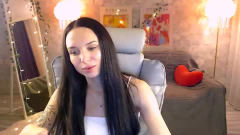 Snapshot of nicolemerz chatting on June 21, 2026, 5:04 pm Nicole online show from June 21, 2026, 5:04 pm