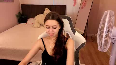 Snapshot of nicolerossss chatting on August 1, 2026, 1:27 am NicoleRossss online show from August 1, 2026, 1:27 am
