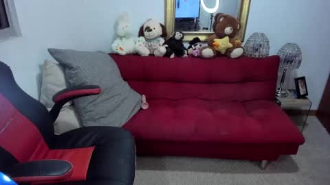 Nicolettcolin  online show from December 6, 2024, 12:12 am