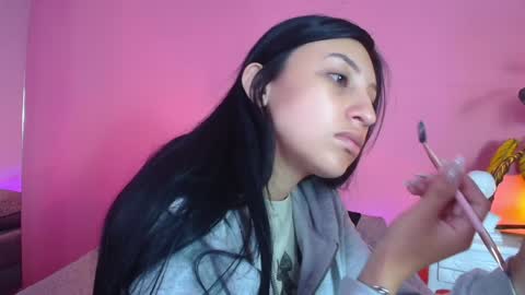 Nicol  online show from January 6, 2025, 12:57 pm