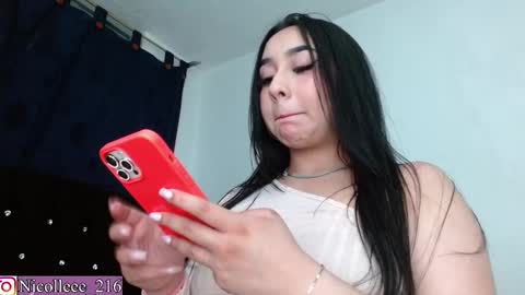 Snapshot of nicolle_sabinas chatting on February 16, 2025, 9:15 am Nicolle online show from February 16, 2025, 9:15 am