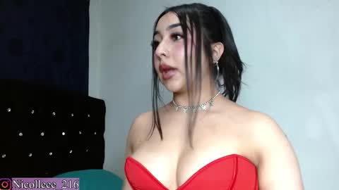 Nicolle online show from December 15, 2025, 4:44 pm