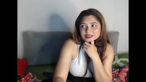 Snapshot of nicollgreen chatting on October 13, 2025, 4:51 pm NicollGreen online show from October 13, 2025, 4:51 pm