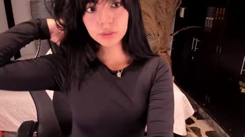 NicolRoss online show from July 18, 2026, 12:37 am