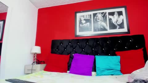 Nicol online show from February 28, 2025, 6:41 pm