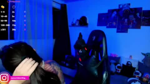 Snapshot of nicorobinn chatting on June 28, 2026, 11:55 pm Lizzie online show from June 28, 2026, 11:55 pm
