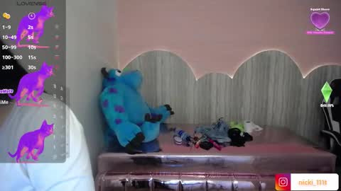 Nic online show from October 26, 2025, 12:33 pm