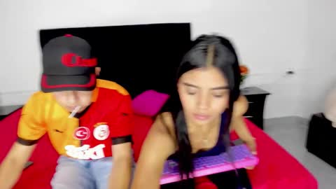 Snapshot of night_breeze27 chatting on September 17, 2025, 12:34 am Melany Garcia online show from September 17, 2025, 12:34 am