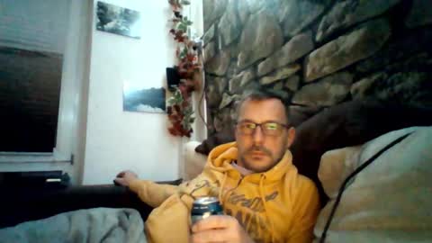 Snapshot of nighthawk28 chatting on November 24, 2025, 7:02 pm MikeVanDyck online show from November 24, 2025, 7:02 pm