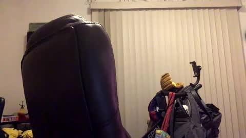 nightmoves1970 online show from October 2, 2025, 2:29 am