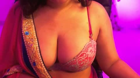 nightqueen107446 online show from October 18, 2025, 2:36 am