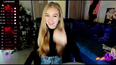 nigo_nika online show from December 20, 2024, 12:49 pm