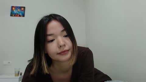 Niia online show from February 25, 2026, 6:17 pm