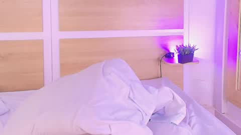 Call me Nicky online show from April 18, 2026, 7:58 pm