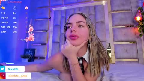 Niicoleta  online show from February 14, 2025, 1:56 am