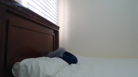 Niina Jones online show from February 18, 2025, 3:10 pm