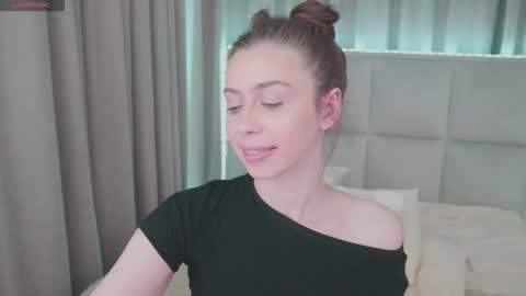 Snapshot of nikaletta chatting on May 15, 2026, 11:45 pm Nika online show from May 15, 2026, 11:45 pm