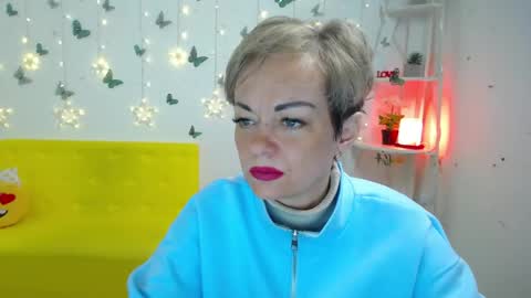 Nika online show from April 18, 2026, 5:22 am