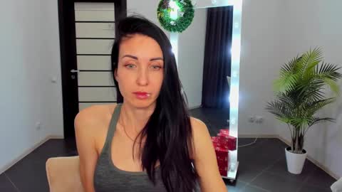 Nika online show from December 1, 2024, 5:46 pm