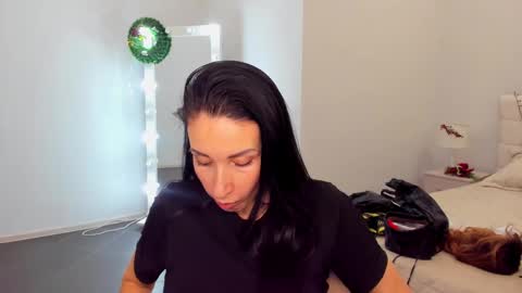 Nika online show from December 3, 2024, 7:32 am