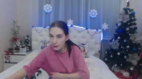 nikastarkk online show from December 9, 2024, 10:20 pm